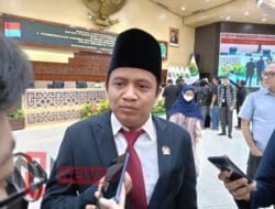 Ari Wibowo Dilantik Jadi Anggota DPRD Kaltim, Ingin Masuk di Komisi II