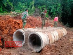 Puasa Tak Jadi Halangan: Satgas TMMD ke-119 Kodim 0310/SS Tetap Berjuang Selesaikan Gorong-Gorong demi Masyarakat Sijunjung