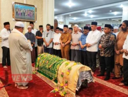 Seno Aji Sampaikan Duka Mendalam atas Meninggalnya Mantan Gubernur Kaltim, Awang Faroek Ishak