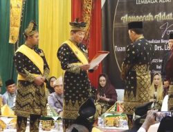 Kapolri Terima Anugerah “Ingatan Budi” dari LAM Riau
