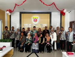BAZNAS Samarinda Luncurkan Program UMKM:  Lima Warga Samarinda Seberang Terima Modal Usaha