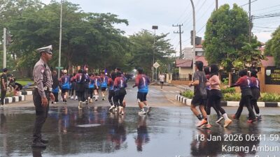 Satlantas Polres Berau Kawal Solo Run Fest 2026 di Tanjung Redeb