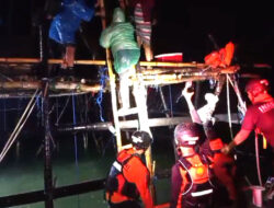 2 Pemancing Terjebak Badai di Perairan Lamaru Berhasil Dievakuasi Tim SAR Balikpapan