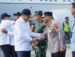 Wakapolda Kaltim Sambut Kunjungan Kerja Menkopolkam RI di Balikpapan