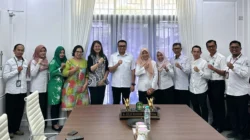 Tak Perlu Bingung Berobat ke Luar Negeri, Bupati Kukar Aulia Rahman Jalin Kerja Sama dengan IHH Healthcare Singapore