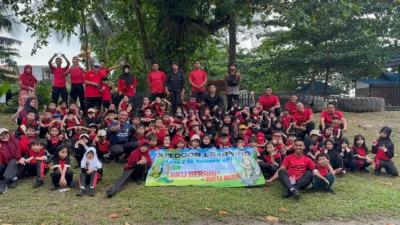 Sat Brimob Polda Kaltim Tanamkan Karakter Siswa Lewat Outdoor Learning di Balikpapan