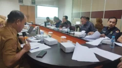 Iswandi Kritisi Pembahasan Raperda Limbah B3 Minta Dasar Hukum dan Urgensi Diperjelas