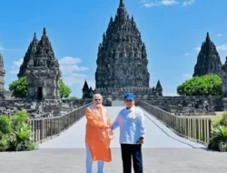 Presiden Prabowo Dampingi PM Modi Kunjungi Candi Prambanan