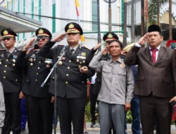 Ribuan Relawan dan Warga Serentak Berdiri Saat Sirine Kemerdekaan Menggema