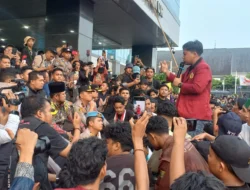 GERAM Demo di Kantor Gubernur Kaltim, Desak Karhutla Jadi Bencana